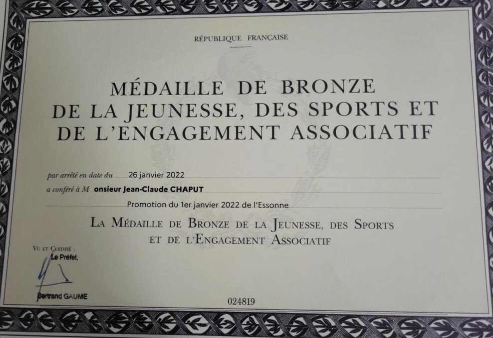 Jean Claude médaillé de Bronze jeunesse et sport